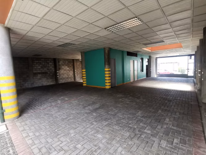 SE VENDE EDIFICIO COMERCIAL EN CURRIDABAT