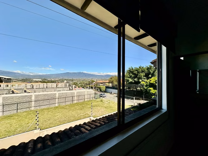 Venta de casa en Escazú, Guachipelín Norte - Imagen 15