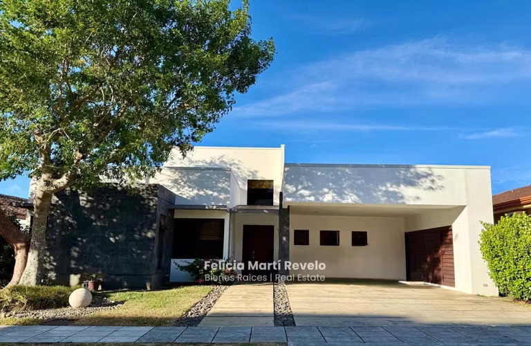 VENTA de Casa separada de 1 nivel Piedades. Santa Ana. - Imagen 2