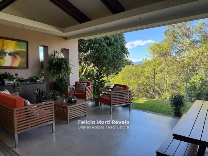 VENTA de Casa separada de 1 nivel Piedades. Santa Ana. - Imagen 8