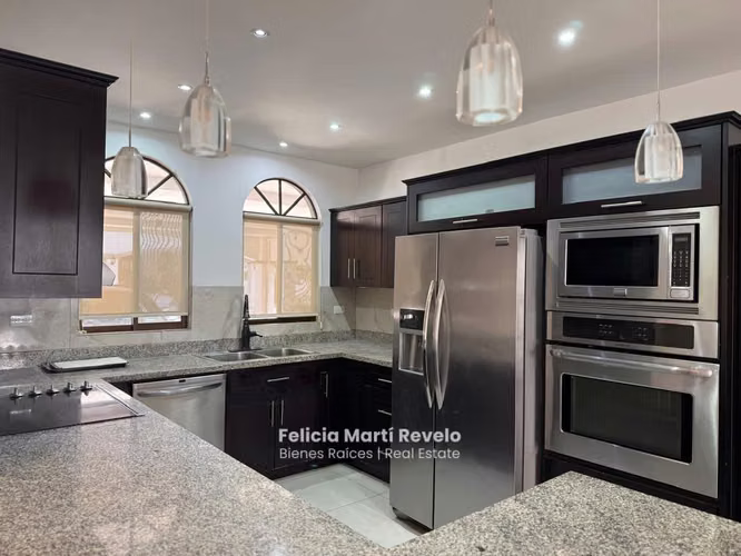 ALQUILER/VENTA Casa en Condominio Providencia 3hab, Pozos de Santa Ana - Imagen 2