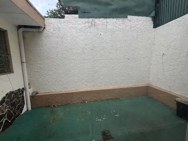 Venta de casa independiente con uso de suelo mixto, Barrio Escalante