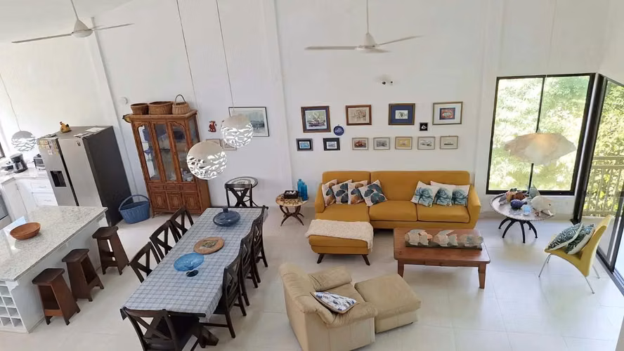 Casa de Lujo Lista para Vivir Cerca de Playa Blanca, Villa Leona