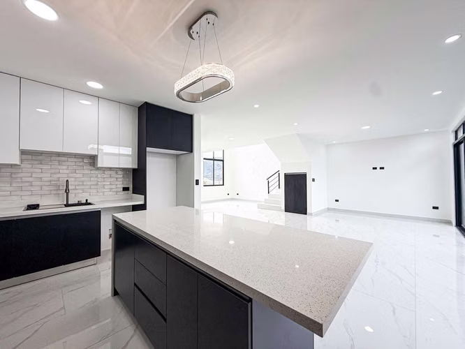 Casa  en condominio ACQUA, cerca de Curridabat y Tres Ríos | Seguridad y amenidades de lujo - Imagen 5