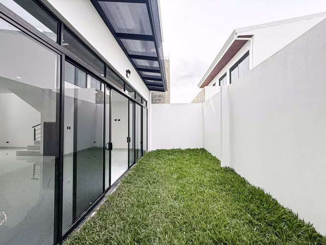 Casa  en condominio ACQUA, cerca de Curridabat y Tres Ríos | Seguridad y amenidades de lujo - Imagen 10