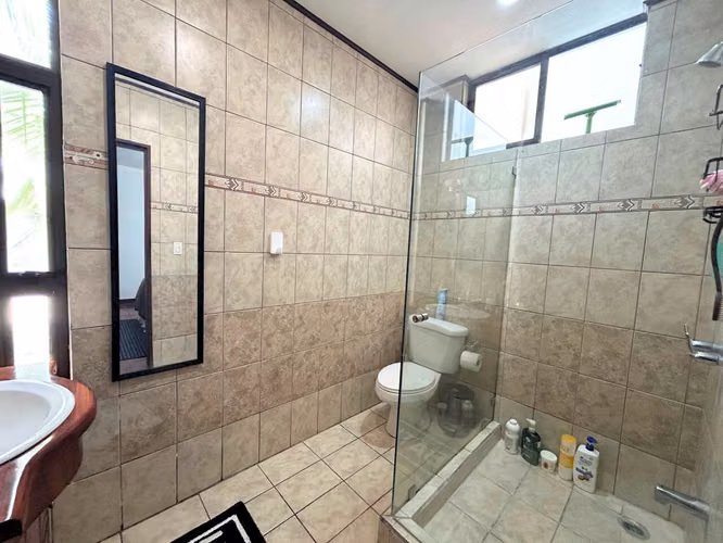VENTA Y ALQUILER DE CASA EN RESIDENCIAL PIEDADES DE SANTA ANA* - Imagen 15