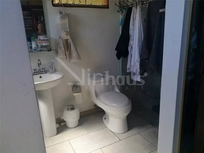 id 27229  En venta casa con amplia zona verde y apartamento