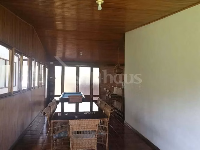 id 27229  En venta casa con amplia zona verde y apartamento