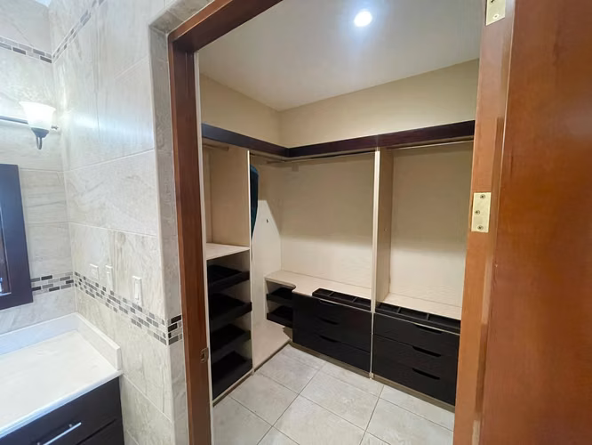 Alquiler de casa Residencial Cariari, Heredia.