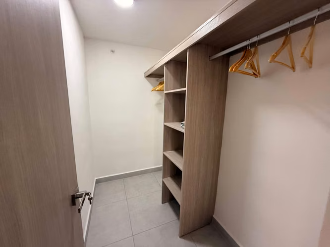 ALQUILER DE APARTAMENTO EN URUKA POINT*