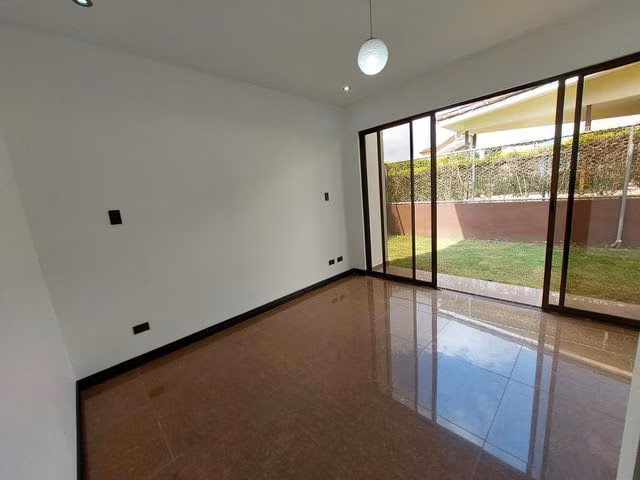 CASA EN VENTA FRANCOSTA HEREDIA esh
