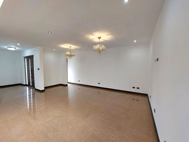 CASA EN VENTA FRANCOSTA HEREDIA esh