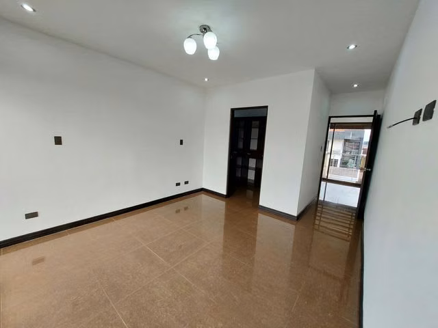 CASA EN VENTA FRANCOSTA HEREDIA esh