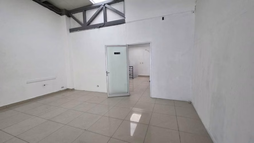 Local Comercial Rohromoser 225m-parqueo - Imagen 14