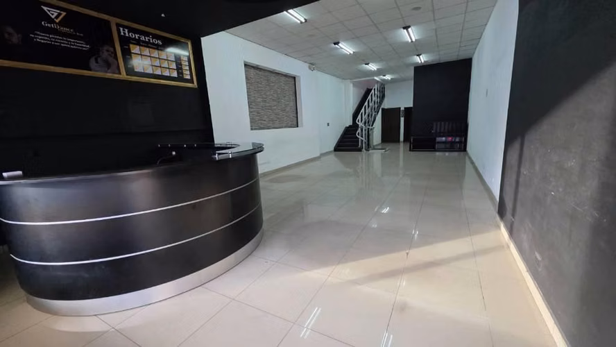Local Comercial Rohromoser 225m-parqueo - Imagen 5