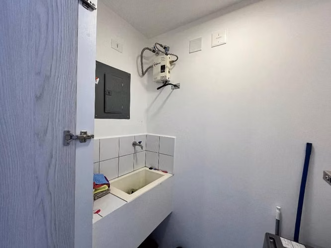 Se alquila apartamento Amueblado en condominio Monte Alto en Curridabat