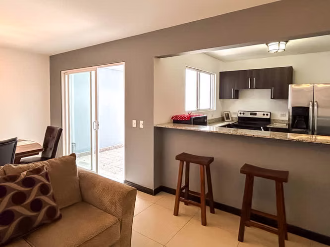 Townhouse en Venta en San Antonio de Escazú | Condominio Familiar | ID 25503