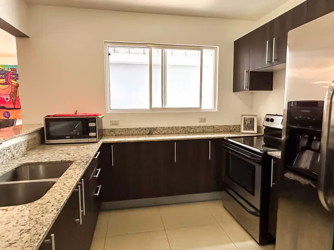 Townhouse en Venta en San Antonio de Escazú | Condominio Familiar | ID 25503