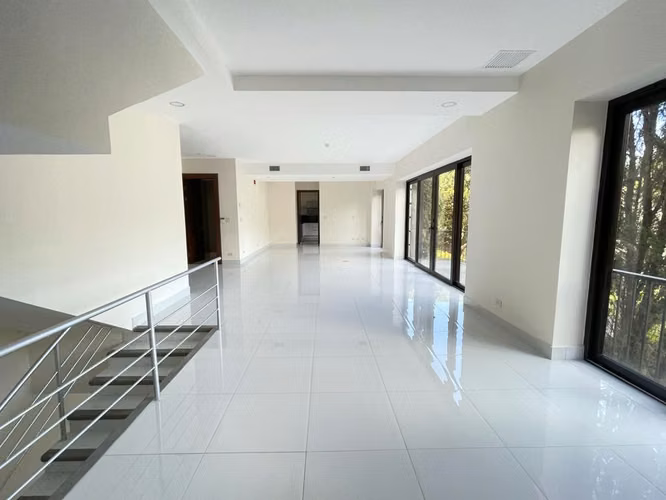 VENTA DE APARTAMENTO EN CONDOMINIO ACRÓPOLIS*