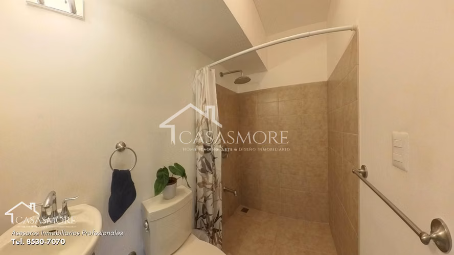 VENTA APARTAMENTO CONDOMINIO FRANCISCO DE HEREDIA 1ER NIVEL CON PATIO