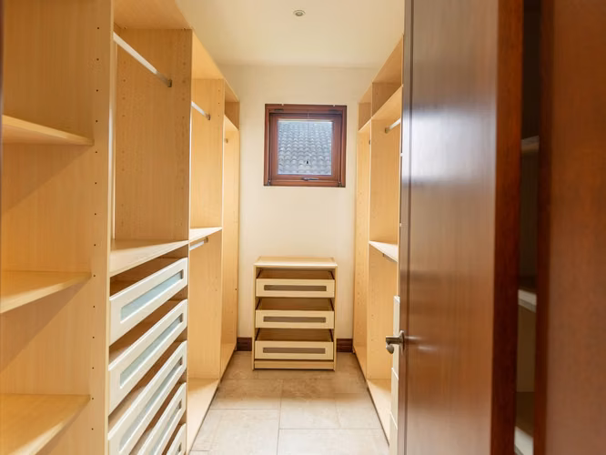 VENTA DE CASA EN CONDOMINIO HACIENDA LINDORA - SANTA ANA - Imagen 19