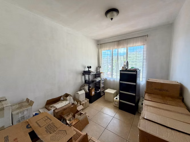 VENTA DE CASA INDEPENDIENTE - EN RESIDENCIAL - CURRIDABAT