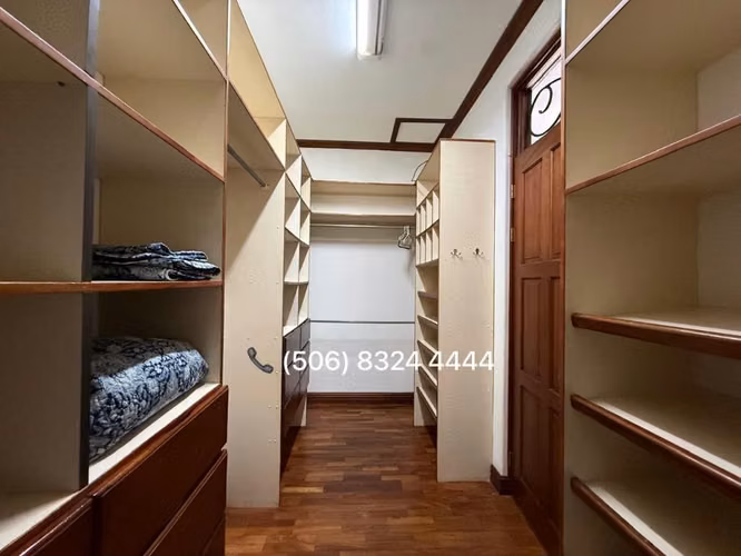 ALQUILER DE CASA EN CONDOMINIO EN GUACHIPELIN DE ESCAZÚ - Imagen 3
