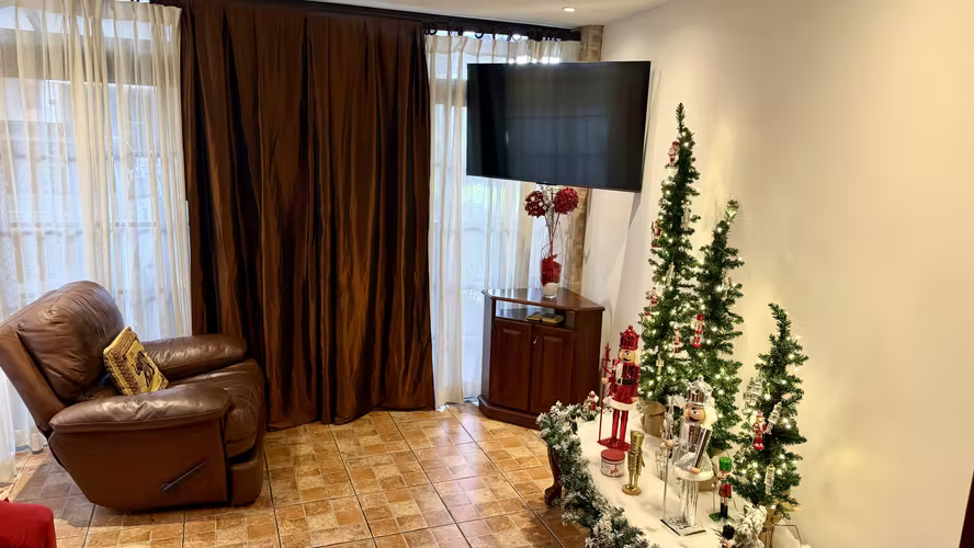 VENTA DE CASA – DESAMPARADOS, SAN ANTONIO Condominio Buena Vista - Imagen 11