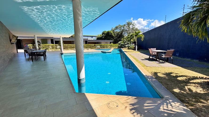 Venta casa elegante y contemporánea de 1 nivel, Condominio Évora. (FE) - Imagen 16