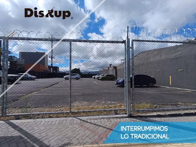 Parking lot for sale in San José, investment property.