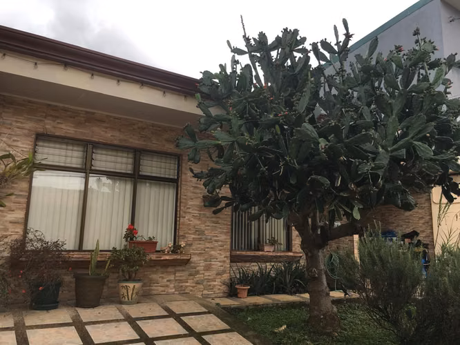 Casa en venta en Curridabat, Lomas de Ayarco sur. ID25544 KA