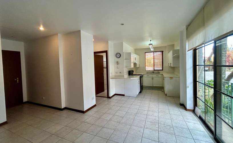 Alquiler de Apartamento en primera planta - Escazú - Imagen 13