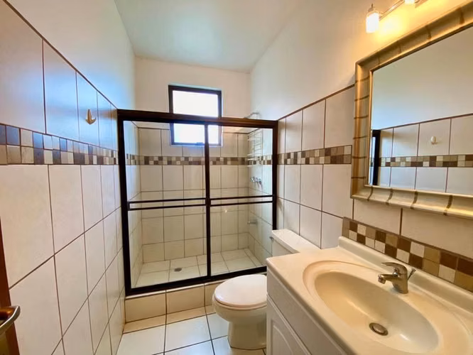 Alquiler de Apartamento en primera planta - Escazú - Imagen 6