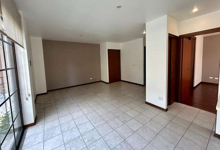 Alquiler de Apartamento en primera planta - Escazú - Imagen 8