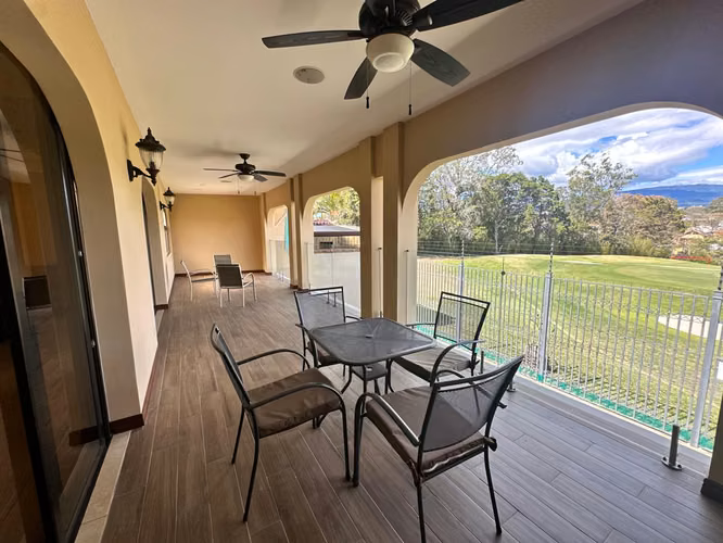 ALQUILER DE TOWNHOUSE, AMUBELADO, CARIARI DE HEREDIA, 340 m2 - Imagen 10