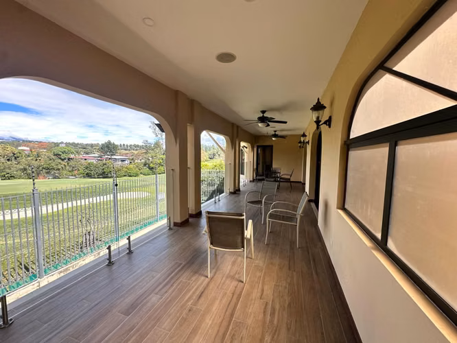 ALQUILER DE TOWNHOUSE, AMUBELADO, CARIARI DE HEREDIA, 340 m2 - Imagen 9