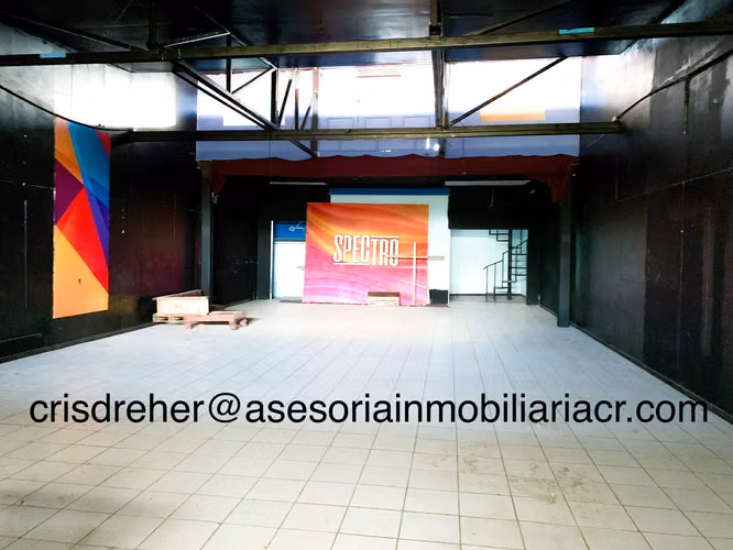 Local Comercial con excelente ubicación en San José Centro