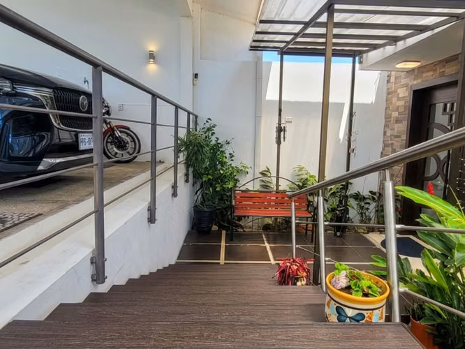 Casa en Venta Loma Real Escazu