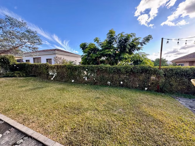 Se Vende hermosa casa en Colonias de Montealegre