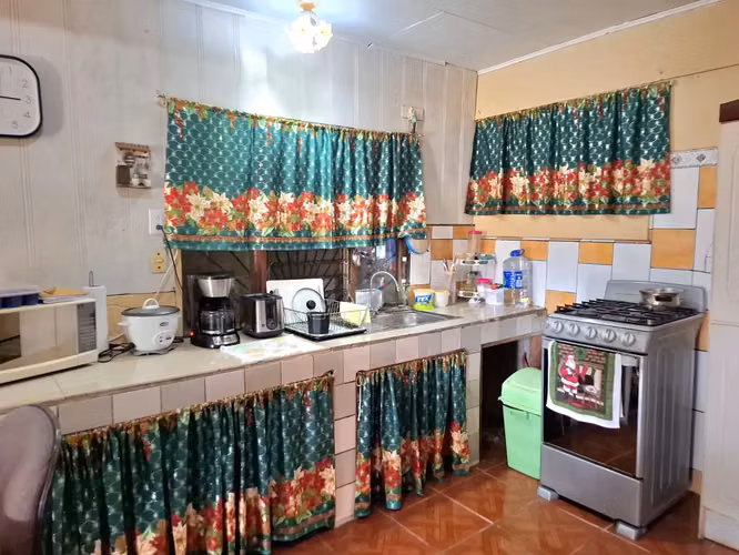 Casa en Herradura con gran lote y potencial de inversión - Imagen 11
