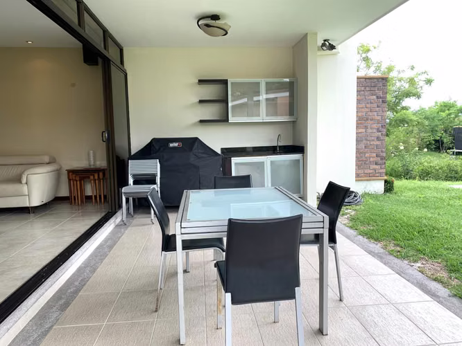 VENTA DE CASA DE UNA PLANTA, EN CONDOMINIO, SANTA ANA, PIEDADES - Imagen 8