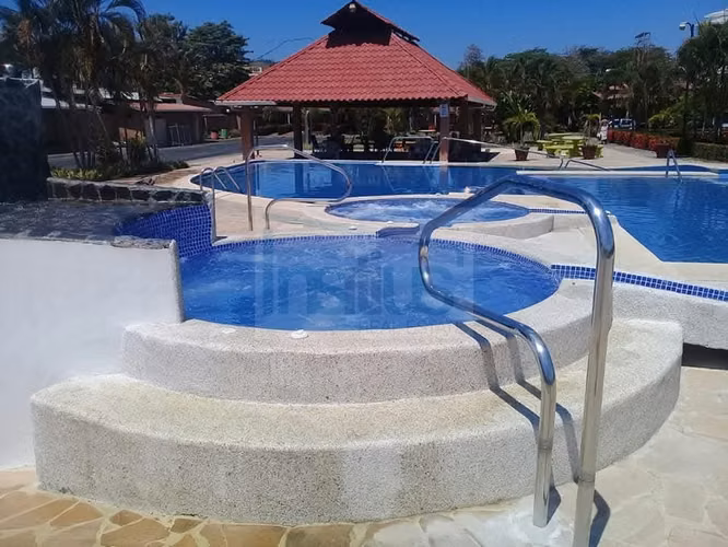 Venta de Apartamento en Jaco - Garabito, Puntarenas, Las Villas Paraíso. - Imagen 2