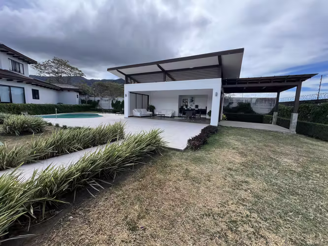 LOTE EN VENTA | CONDOMINIO BOUTIQUE – RÍO ORO, SANTA ANA - Imagen 8