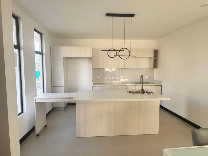 Venta de Casa Nueva en Condominio– Bello Horizonte de Escazú