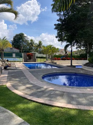 Penthouse en venta en Santa Ana condominio vianova MB24 - Imagen 17