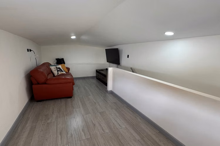 Se vende casa con jardín en Condominio Ayarco 385, La Unión-Cartago
