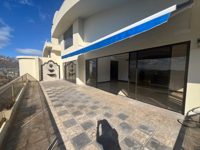 Venta Apartamento tipo Penthouse Jr en Escazu ID5931 - Imagen 2