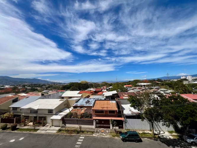 Venta de apartamento en condominio en La Uruca, San José - Imagen 12