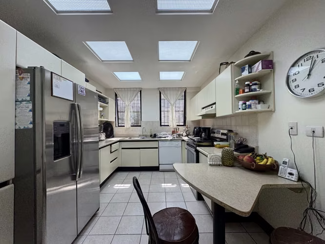 Venta de apartamento en condominio en San Rafael, Escazú - Imagen 17