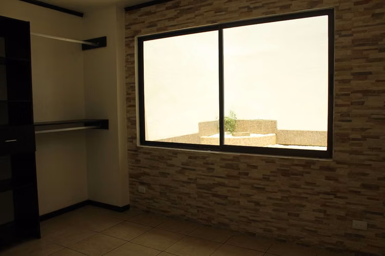 Casa en venta o alquiler comercial – Concepción de La Unión CA-221